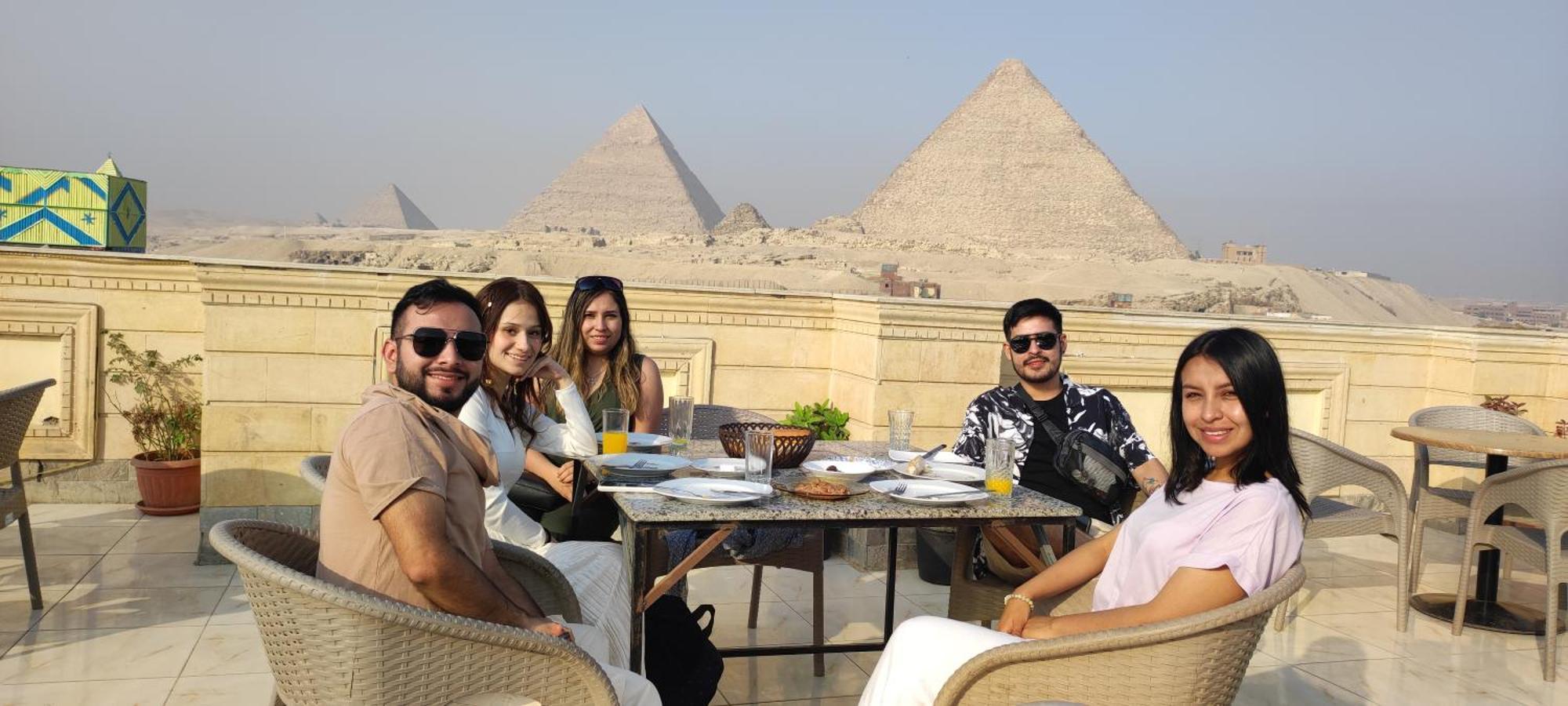 Pyramids Kingdom - Guest House Kafret el-Gabal Exterior photo